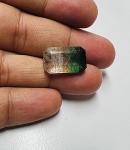 หินควอตซ์ธรรมชาติสองสีทรงมรกตสำหรับทำเครื่องประดับ หินหลากสีทรงเหลี่ยมเจียระไนแบบตาแมว ขัดเงา/เคลือบน้ำมัน ลดราคาขายส่ง - Product Image 1