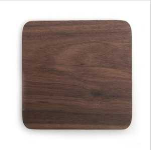 Posavasos de madera de nogal hechos a mano, toque elegante y sofisticado para la decoración de su hogar y la decoración de la Mesa, el mejor posavasos de madera - Product Image 2