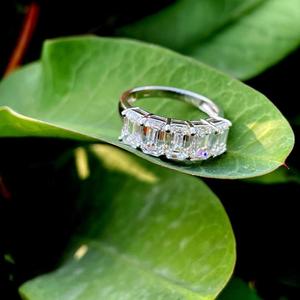 Bague en diamant de laboratoire émeraude 14K IGI Gold Lab Créé Bague en diamant pour mariage et bague de fiançailles ou bande - Product Image 5