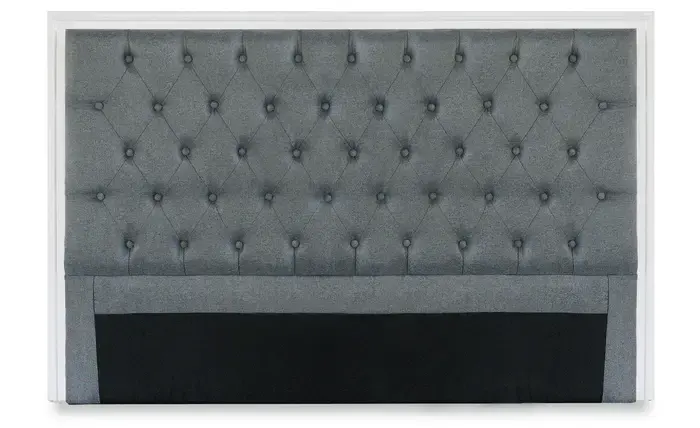 สีเทาเข้ม