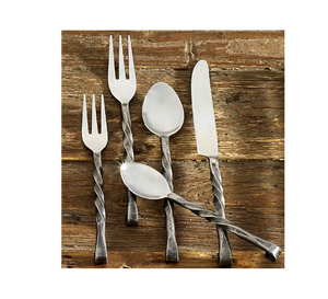Ensemble de couverts en acier inoxydable de haute qualité, design simple, artisanal, de qualité supérieure à prix abordable - Product Image 4