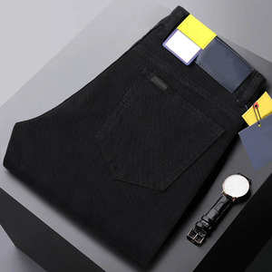 Venta al por mayor de calidad superior Trending Men Skinny Denim Jeans con estilo Slim Fit y Durable Ideal para ropa informal y aventuras diarias - Product Image 3