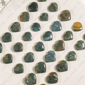 Pierres précieuses en cristal de sang de qualité supérieure en gros, en forme de pierre de sang, pour la décoration et la méditation - Product Image 4