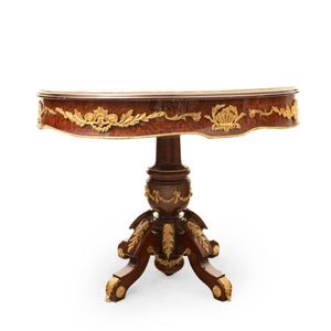 Mesa de Entrada Clásica de Lujo Pintada a Mano en Latón y Madera - Product Image 4