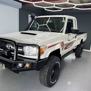NUEVA LLEGADA Lan-cruiser Usada con Volante a la Derecha/Izquierda, Lan-cruiser 4x4 Usada, Camioneta con Caja Simple/Doble, Manual - Product Image 1