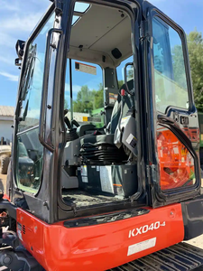 Mini-excavatrice compacte sur chenilles Kubota KXD40-4 d'occasion, poids opérationnel de 4 tonnes, godet de 0,35 m³, prête à être expédiée - Product Image 2