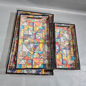 Juego de bandejas de madera de gran venta con ilustraciones abstractas audaces para servir aperitivos de té y café de lujo y estilo ecológico para el hogar - Product Image 4