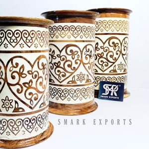 High Quality Eco-Friendly Wooden <b>Pet</b> Memorial <b>Urn</b> Artisan Heart Pattern Inlay Secure Lid Customizable Home Ceremonial Use - Product Image 5