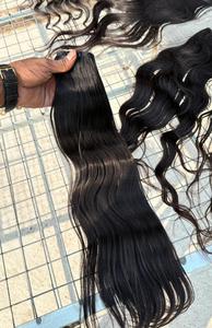 Cabello rizado natural indio crudo de alto rendimiento, cabello humano virgen de 20 pulgadas para extensiones y pelucas al mejor precio - Product Image 3