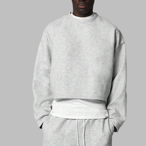 Conjunto de Dos Piezas con Cuello Redondo Estilo Corto, Chaqueta de Nailon con Cremallera y Pantalones Deportivos Personalizados para Hombre - Product Image 4