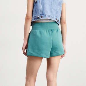 Pantalones cortos de chándal de algodón 220g de alta calidad personalizados Color sólido Diseño OEM Ropa de mujer informal Pantalones cortos de mujer Cintura elástica - Product Image 4