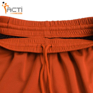 Uniforme d'équipe de basket-ball unique fabriqué en usine uniforme de basket-ball imprimé de logo personnalisé pour la vente en ligne - Product Image 4