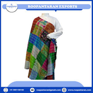 Último Diseño, Elegante Estola de Seda Reversible para Mujer, Hecha a Mano con Algodón Kantha, Impresión Digital, Estilo Atemporal en Venta - Product Image 6