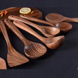 Juego de utensilios de cocina modernos de madera de teca de grado alimenticio, cucharas para sopa fáciles de limpiar, herramientas para servir con accesorios de diseño manual para cocinar - Product Image 3