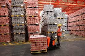 Precio de descuento al por mayor de origen alemán para Coca Cola de 330ml X 24 latas de refresco en embalaje de botella en venta - Product Image 2