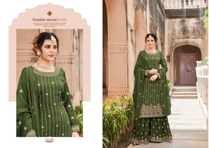 ชุดเดรสปักลายสำหรับงานปาร์ตี้ - Product Image 4