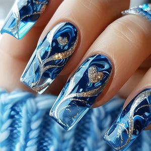 24 <span class=keywords><strong>Uñas</strong></span> Postizas Doradas con Línea Curva, Acrílicas Brillantes con Degradado Azul, Forma Cuadrada Mediana, Venta al Por Mayor - Product Image 1