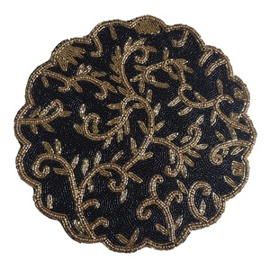 Manteles individuales con cuentas Decoración de mesa tradicional Estera de algodón redonda Artesanía hecha a mano Fábrica directa al por mayor Exportador Suministro a granel India - Product Image 6