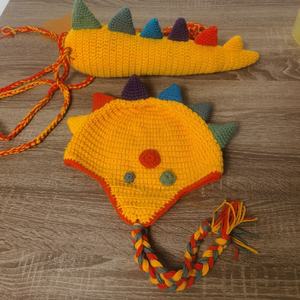 Gorro de Dinosaurio de Ganchillo Personalizable con Cola y Capucha, Accesorio con Banda de Algodón para Bebés y Adultos, Uso Diario Informal - Product Image 3