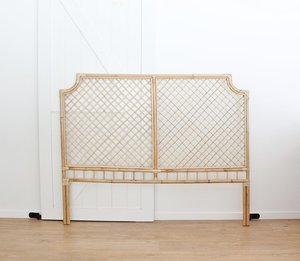 Cabecero de cama de ratán hecho a mano de Vietnam - Product Image 1