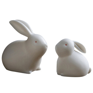 Haute qualité 2 pièces blanc lapin Sculpture à la main Premium métal objets décoratifs vente chaude lapin Showpiece modèles - Product Image 1