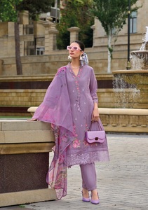 Nouvelle collection pakistanaise en pur coton lancée pour la vente en ligne - Product Image 4