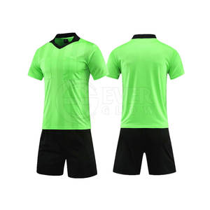Conjunto de uniforme de fútbol sublimado y en blanco de alta calidad para adultos Nombre del equipo personalizado Mejor color para ropa deportiva de gran oferta - Product Image 1