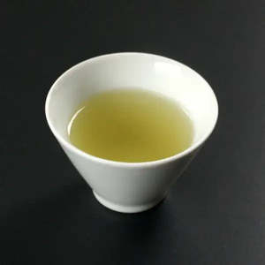 Taza de Té Yunomi de Porcelana Taihaku, Vajilla Hasami para Regalos - Product Image 2