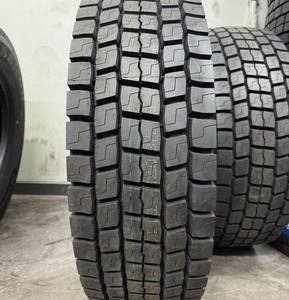 Neumático Comercial 315/70R22.5 para Camiones de Larga Distancia, Diseño de Banda de Rodadura de Bajo Consumo - Product Image 6