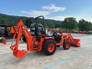 Compre el Tractor de Ruedas Kubota B2401DT con Potencia Nominal, Incluyendo Rodamientos, Entrega Rápida, Calidad Premium, Venta al por Mayor para la Eficiencia Agrícola - Product Image 5