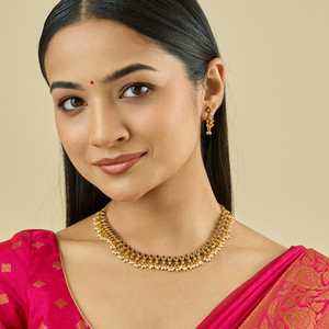 Antique <b>Necklace</b> 182349 Elegant and Timeless for Wedding Occasions - Product Image 1