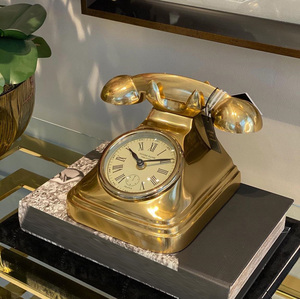 Escultura de Tazón de Metal con Diseño Martillado Hecho a Mano, Acabado en Oro Plateado de Alta Calidad, Estilo Antiguo con Base de Mármol, Centro de Mesa - Product Image 5