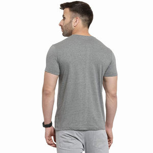 เสื้อยืดกีฬาระบายอากาศได้ดีเสื้อยืดออกกำลังกายสีเทาสำหรับผู้ชายผู้ใหญ่ - Product Image 2