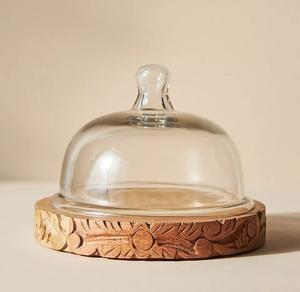 Gran plato de madera artesanal con cúpula de cristal para exhibición de pasteles y presentación de panadería ideal para ocasiones especiales - Product Image 5