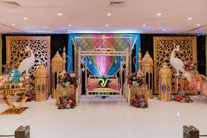 Elegante escenario de boda de Bollywood Canadá exclusivo americano boda escenario decoración superior Calgary boda evento escenario Decoración - Product Image 3