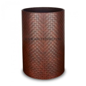 Dernière conception de poubelle en bois très exigeante faite à la main pour outils de nettoyage ménager nouveauté grande poubelle moderne - Product Image 6