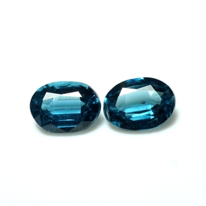 Cianita verde azulado natural facetado corte ovalado par de piedras preciosas color índigo cianita - Product Image 1