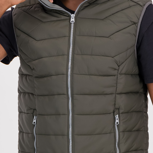 Vente en gros de gilet bouffant en laine sans manches pour hommes avec logo personnalisé veste hiver col montant accessoire d'hiver décontracté avec logo personnalisé - Product Image 4