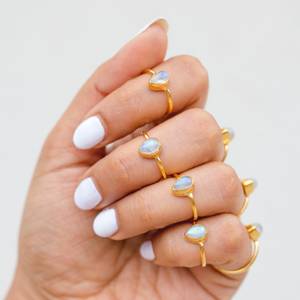 แหวนเพชรโมอีสทรงลูกแพร์สำหรับงานแต่งงานแหวนทอง14K ออกแบบได้ตามสมัยนิยม - Product Image 5