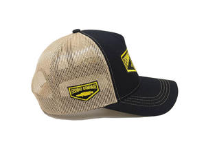 Gorra Trucker Personalizada de 5 Paneles con Costuras en Contraste, Parche Tejido, Malla Trasera y Cierre Ajustable con Logotipo Bordado Lateral al por Mayor - Product Image 3