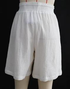 Shorts de sport d'été de luxe pour femmes Shorts de sport personnalisés pour la course à pied Yoga respirant coupe décontractée motif décoration en gros - Product Image 5