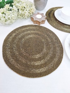 Sous-verre artisanal en forme d'animal, fait main, avec perles de verre, broderie, point de croix et travaux d'aiguille - Product Image 6