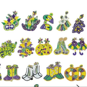 Nueva Colección de Pendientes de Cuentas Artesanales Únicos y Elegantes para el Mardi Gras, Pendientes de Fiesta de Cuentas, Joyería 2026 - Product Image 1