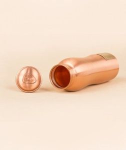 Hammard Bouteille d'eau isolée en cuivre de meilleure qualité Yoga Ayurveda écologique Finition martelée à la main Couvercle Voyage Gym Direct Inde - Product Image 3