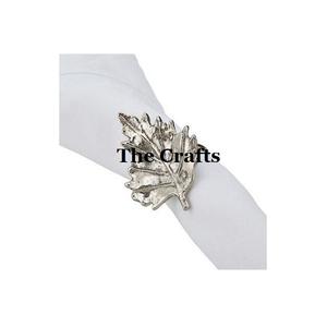 Ensemble de 4 anneaux de serviette tendance en résine et métal, forme ronde, porte-serviettes pour mariage et fête - Product Image 3