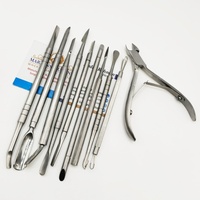 Pince à cuticules double extrémité en acier inoxydable, pousse-cuticules, coupe-ongles, outils de manucure réutilisables pour les ongles des doigts, des orteils et le nail art