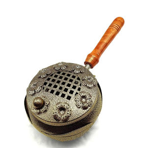 Quemador de incienso Bakhoor de aspecto atractivo de la mejor calidad, accesorios decorativos, soporte de incienso de palo de diseño elegante, mango de madera - Product Image 6