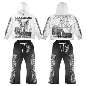 Ensemble de survêtement tendance pour homme, sweat à capuche et pantalon fuselé, style streetwear, respirant, 100% coton, vente en gros directe d'usine - Product Image 1