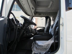 Nuovissimo 2022 FA W J6P-420/6x4/capo camion EURO 2 DIESEL 6 cilindri 265KW 420HP cambio automatico - Product Image 2