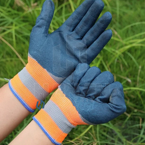 Guantes de seguridad resistentes al calor y de soldadura de alta calidad de Pakistán diseñados para tareas de precisión - Product Image 2
